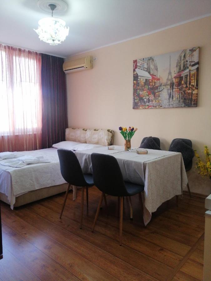 ネセバルApartament ,,Edelvais- Lux"アパートメント エクステリア 写真